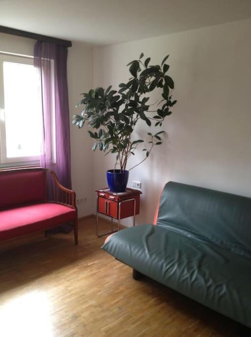 Room In Maisonette With Garden, Parking Place Wiedeń Zewnętrze zdjęcie