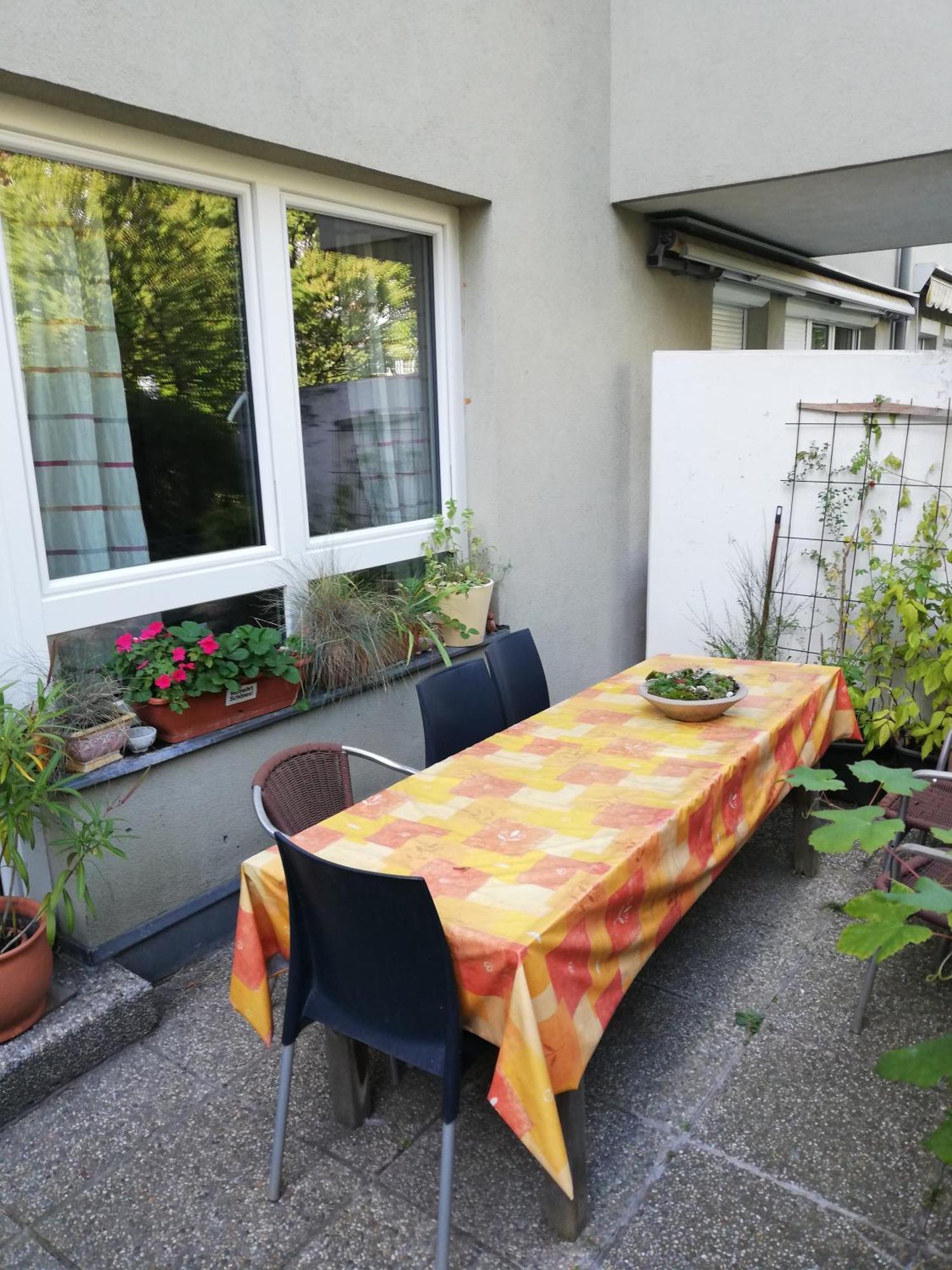 Room In Maisonette With Garden, Parking Place Wiedeń Zewnętrze zdjęcie